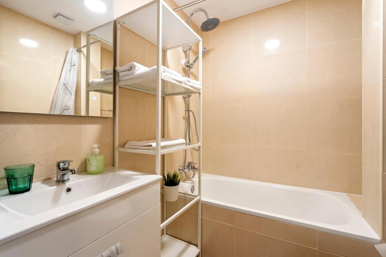 Apartamento Cerca De La Playa Barcelona Eksteriør bilde